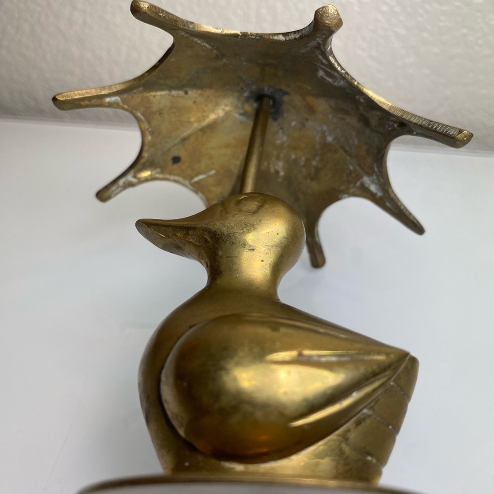 Vintage Duck with Umbrella Brass Figurine Made in India - Picture 11 of 16